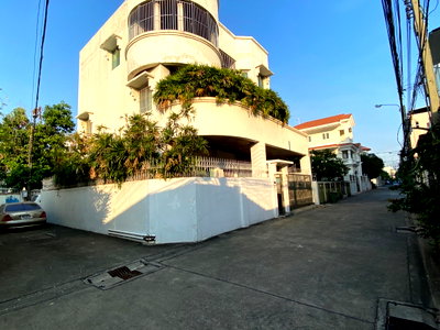 Houses for sale Big C Extra Rama 4 : LTHC11590 – HOUSE FOR SALE Size 48 sq.w. 500 sqm. 5 beds 4 baths Near Central Rama 3 ONLY 28 MB