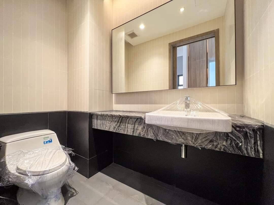 picture LTHC11559 – Anina Villa Sathorn-Yenakart FOR SALE Size 60 sq.w. 520 sqm. 4 beds 5 baths ONLY 68 MB - 15/16