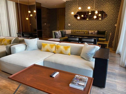 LTH11613-Noble Ploenchit FOR RENT Size 178 sqm. 3 beds 3 baths Near BTS Phloen Chit Station ONLY 180K/Month