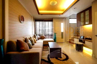 เช่าบ้านเดี่ยว วิทยาลัยพณิชยการบางนา : The Private Sukhumvit 97/1 3 bedrooms, for rent