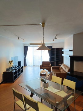 LTHC11746 - Bangkok Garden FOR SALE Size 106 sqm. 3 beds 2 baths Near BTS Chong Nonsi Station ONLY 9.1 MB