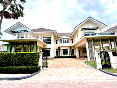 Houses for sale Siam University : LTHC11686 – House FOR SALE at The Palazzo Size 257.2 sq.w. 636 sqm. 5 beds 6 baths Near BTS Talat Phlu ONLY 82 MB