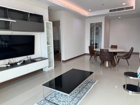 LTH11745 - Supalai Elite Phayathai FOR SALE Size 90.03 sqm. 2 beds 2 baths Near BTS Phaya Thai Station ONLY 12.5 MB