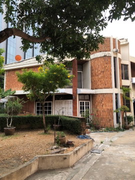 LTHC11748– Commercial for Rent in Sukhumvit 34 Size 200 Sqw. 450 Sqm. 5 rooms 5 baths Near BTS Thong Lor Station ONLY 200K/Month