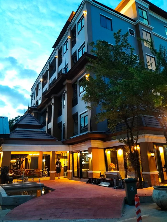 รูป ขายยกกิจการโรงแรม The Green Hotel 304 ตำบลท่าตูม อำเภอศรีมหาโพธิ จังหวัดปราจีนบุรี - รูปที่ 2/16