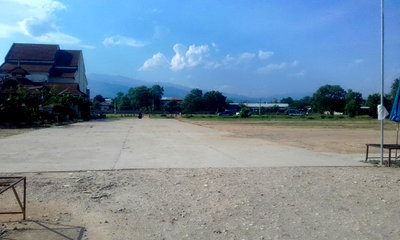 Land for sale : Vacant land for sale, 7-2-17.8 rai, filled, located in a business area behind Bank of Bangkok, Fang Branch, Chiang Mai. 7 rai,2 ngan, 17.8 square wah.