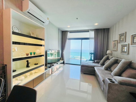 For Sale : Casalunar Paradiso 2 ห้องนอน ห้องใหญ่มาก เหมาะสำหรับพักผ่อน พร้อมชายหาดส่วนตัว