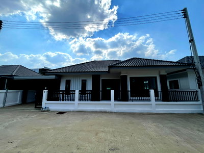 บ้านเดี่ยว ม.พายัพวิทยาเขตแก้วนวรัฐ : Ph0400 ขายบ้านสั่งสร้าง ใกล้ศูนย์ราชการเชียงใหม่ 3 กม. ใกล้รพ.นครพิงค์ 51.9 ตรว. 2.69 ลบ.