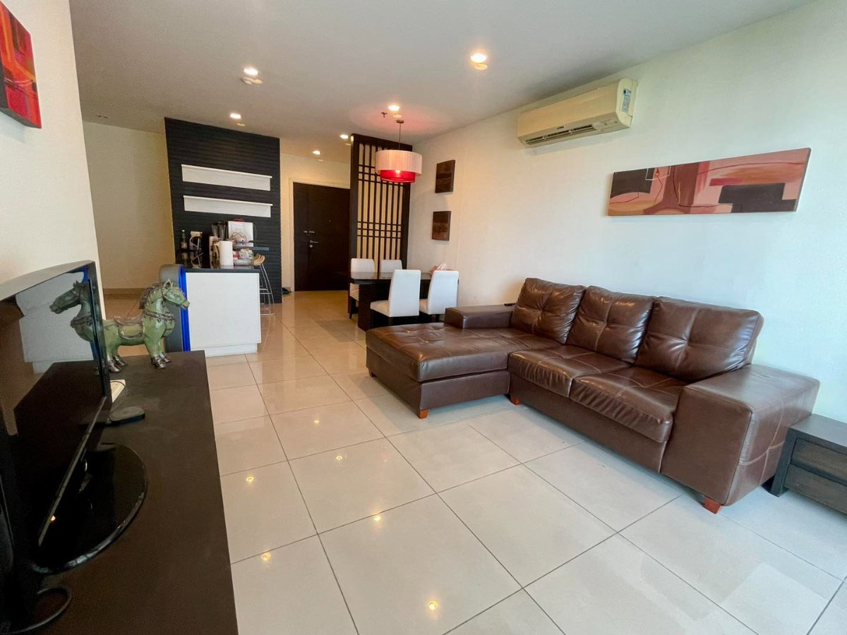 picture Code: KJ4633 for rent The Star Estate @ Narathiwas // Line ID: @kjcondo (with @) // - 8/13