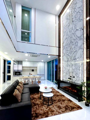 บ้านเดี่ยวให้เช่า : LTH11791 - House FOR RENT at Vive Ekkamai-Ramintra Size 380 sqm. 71 sqw. 4 beds 5 baths Near MRT Lat Phrao ONLY 300K/Month