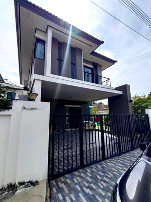 บ้านแฝด สามพราน นครปฐม : ขายบ้านแฝดหมู่บ้านกรีนเนอร์รี่ ทิวา ปิ่นเกล้า-สาย5สิ่งแวดล้อมดี เดินทางสะดวก อยู่ใกล้ตลาดน้ำดอนหวาย ใกล้ถนนเส้นบรมราชชนนีเพียง 1 กม