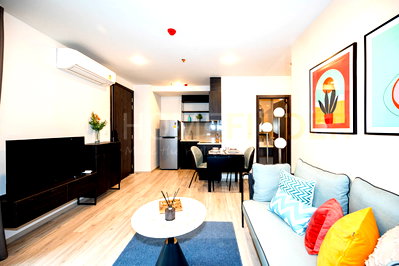 Condos for rent : XT Huaikhwang 2 bedrooms, for rent
