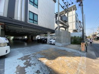 Facility 4