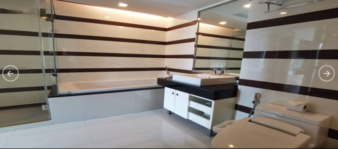 picture #R2603 For rent       Beverly 33 - 6/9