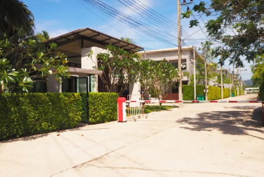 รูป Eastbangtaoville - รูปที่ 4/4