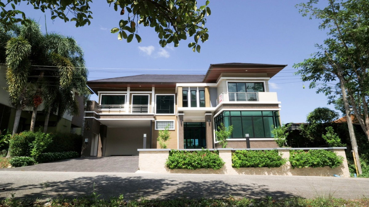 รูป ขายด่วน บ้านเดี่ยว 2 ชั้น หลังใหญ่ บนเขาหาดใหญ่-นํ้าน้อย ทันสมัย พร้อมเข้าอยู่ 5 ห้องนอน ขายเพียง 13.9 ล้านบาท - รูปที่ 18/18