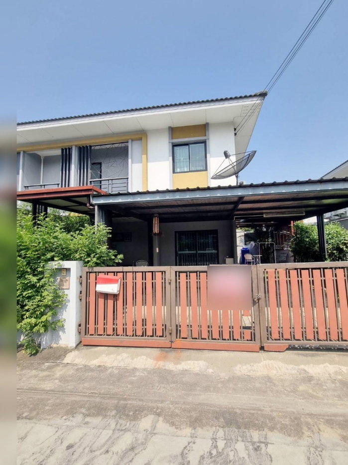 รูป ขายด่วน บ้าน 2 ชั้น ในโครงการ  พิกัด ปทุมธานี 4 ห้องนอน 2 ห้องน้ำ ขายเพียง 2.8 ล้าน - รูปที่ 1/16
