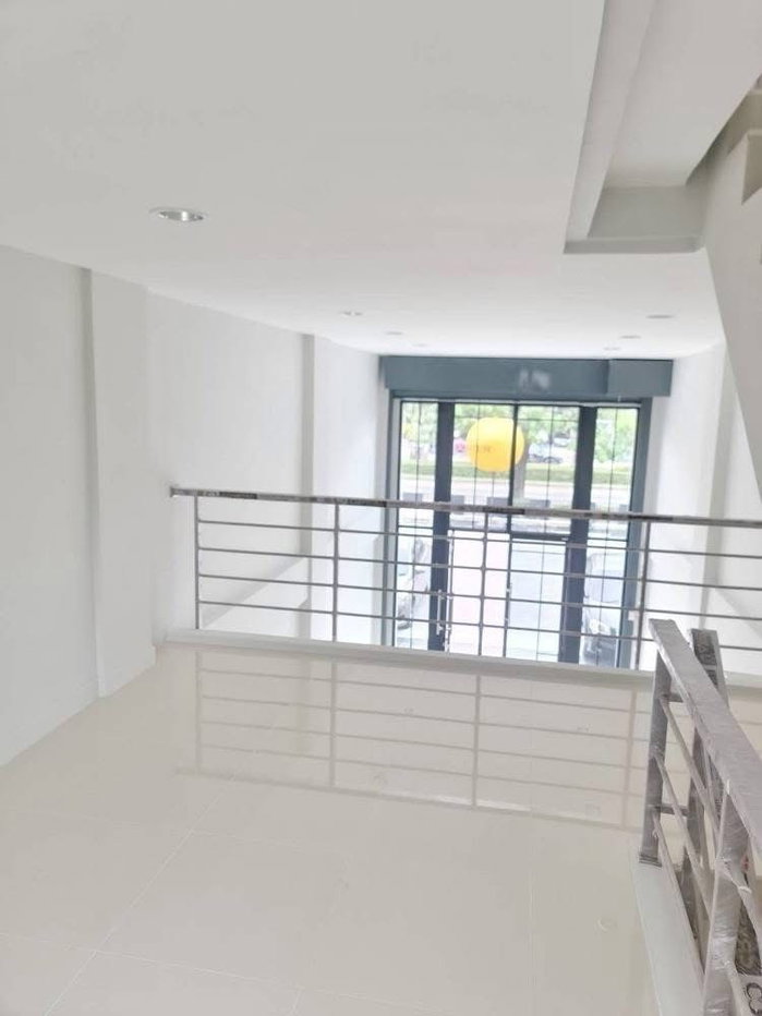 picture #R2633 For rent  Home office The Master @BTS Onnut 2 - 5/8