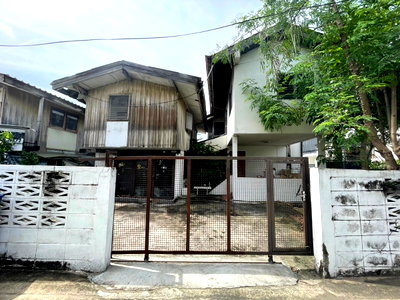 บ้านเดี่ยว ถนนประชาราษฎร์บำเพ็ญ : ขายด่วนบ้านเดี่ยวลาดพร้าว 41 ซอยภาวนา ทำเลดี ราคาดี