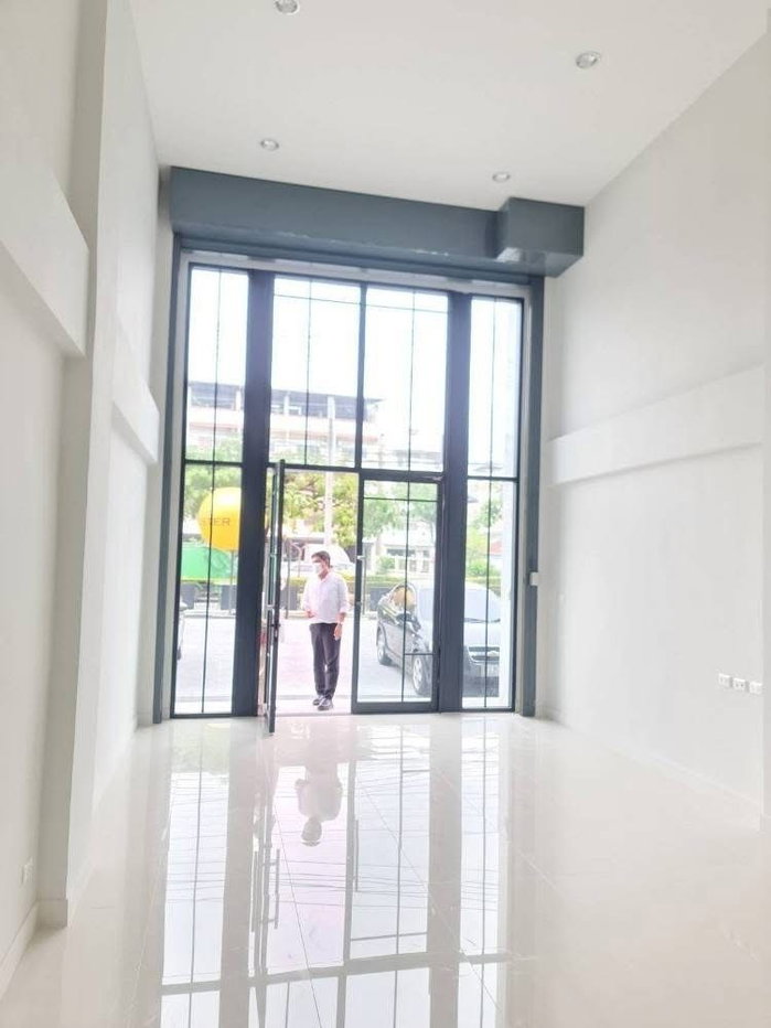 picture #R2633 For rent  Home office The Master @BTS Onnut 2 - 3/8