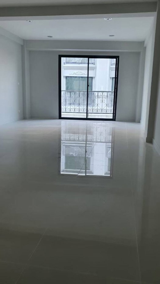 picture #R2633 For rent  Home office The Master @BTS Onnut 2 - 7/8