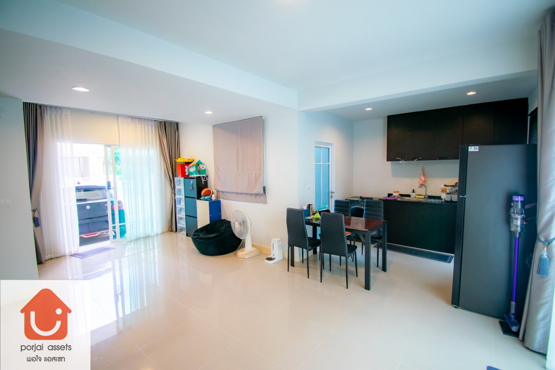 รูป ✨ขายบ้านทาวน์โฮม 🏘️ เดอะ วิลเลจ บางนา-วงแหวนฯ4 ทาวน์โฮม 2 ชั้น แบบ 3 ห้องนอน🛏️ ขนาด 28.2 ตร.วา 📍ทำเลถนนบางนา-ตราด กม.10 สมุทรปราการ - รูปที่ 12/33