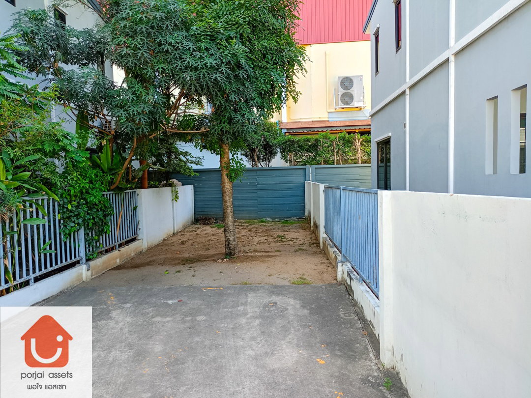 picture 3BR Townhouse for sale, Baan Lapawan 23 - 26/27