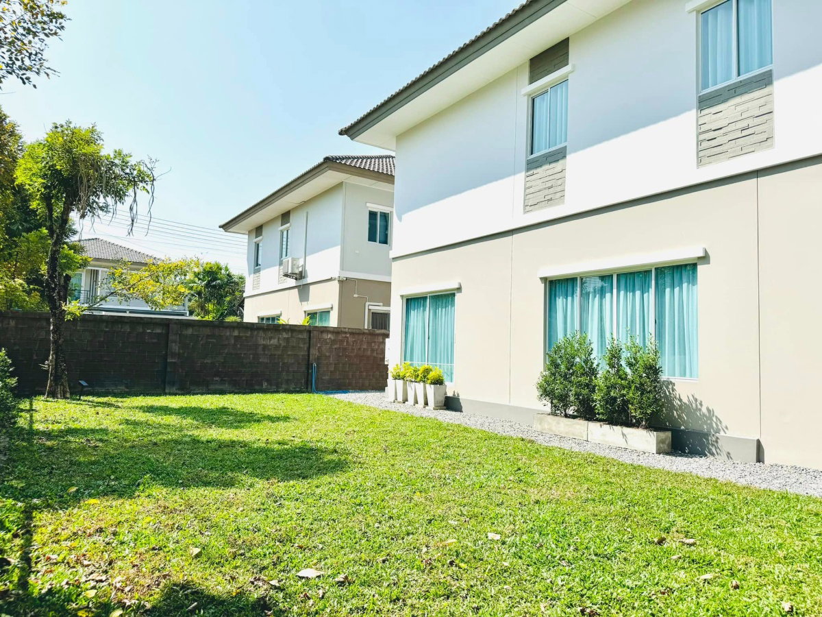 picture house for rent, corner plot, has a lawn, fully furnished, San Kamphaeng zone. (RW006016) - 18/30