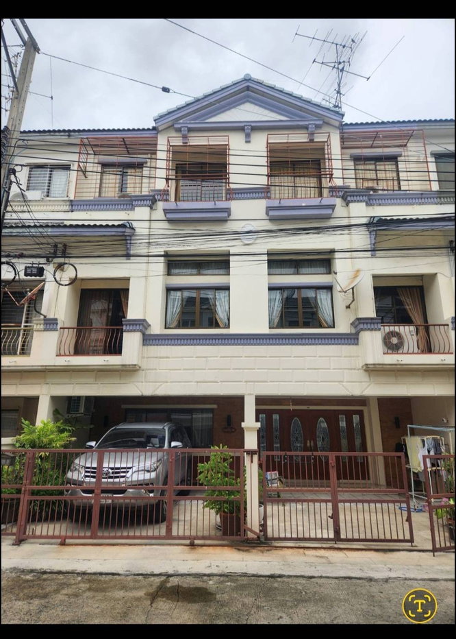 รูป ขาย Townhome 3 ชั้นครึ่ง หมู่บ้านกลางเมือง2 ซอยสหการปะมูลเหม่งจ้าย (S03-1981)  - รูปที่ 10/13