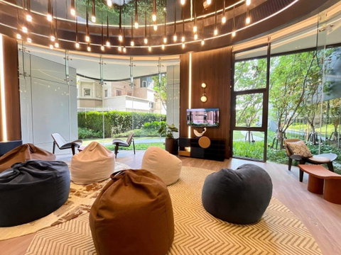 LTH11866 - Life Rama 4 - Asoke FOR SALE Size 60 sqm. 2 beds 2 baths Near BTS Queen Sirikit National ONLY 10.5 MB