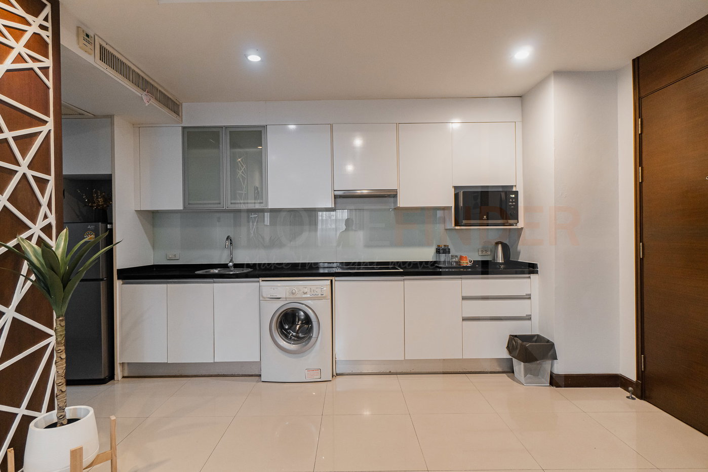 picture Charan Tower 3 bedrooms, for rent - 27/31