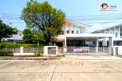 ขายบ้านเดี่ยว : ขาย บ้านเดี่ยว ฮาบิเทีย โมทีฟ ปัญญาอินทรา 102.8ตร.ว. 4ห้องนอน บ้านยังใหม่ ตกเเต่งสวยพร้อมอยู่
