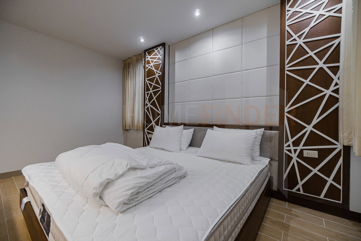 picture Charan Tower 3 bedrooms, for rent - 17/31