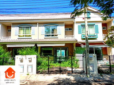 Townhouses for sale Assumption University Bang Na Campus : 2BR Townhouse for sale, VILLAGGIO BANGNA