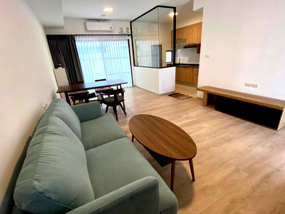 Townhouses for rent : For Rent: Indy 5 Bangna KM.7 (ST-02)