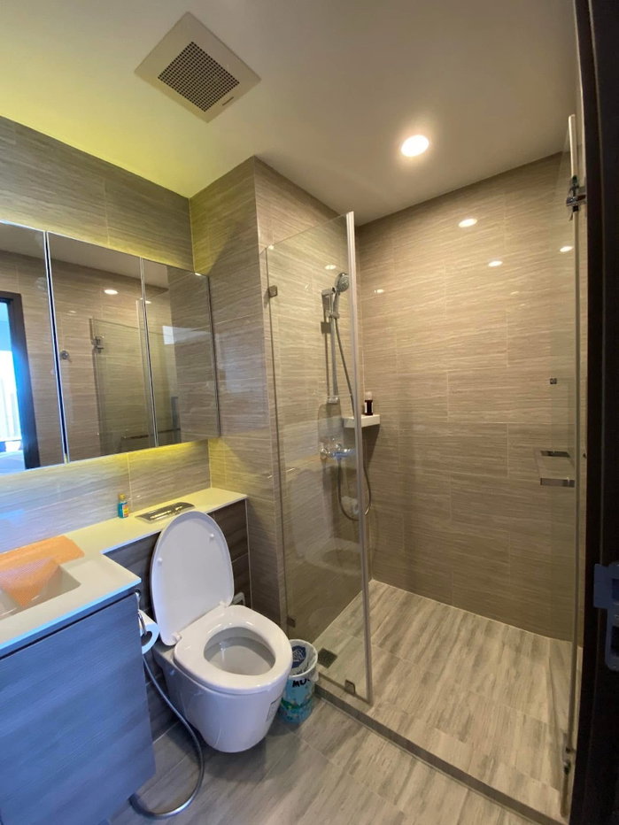 picture #R2781 For rent  Whizdom Essence Sukhumvit - 7/11