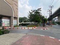 Facility 4