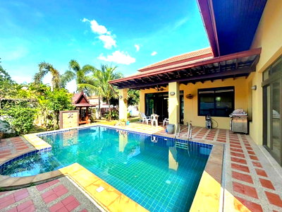 Houses for sale Khao Chi Chan : Detache House with large private pool in a safe and secure village in Bangsaray