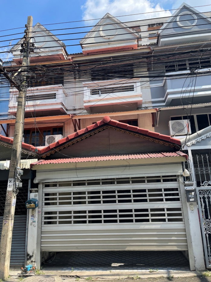 รูป ขายทาวน์เฮ้าส์ 3 ชั้น ซอยเรวดี 17 ใกล้ศูนย์ราชการนนทบุรี ใกล้ MRT 2 สาย ราคารีบขาย!! - รูปที่ 2/12