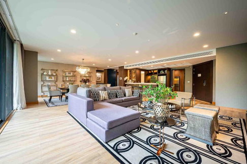 LTHC11951 – Park court Sukhumvit 77 FOR SALE Size 287 sqm. 3 beds 5 baths Near BTS Onnut Station ONLY 53 MB