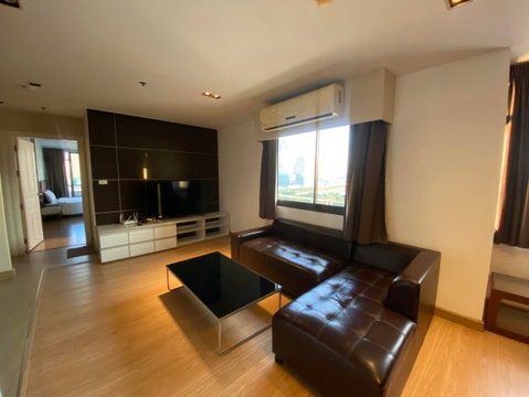 LTH11940 – Nantiruj Tower FOR RENT Size 120 sqm. 2 beds 2 baths Near BTS Nana Station ONLY 52K/Month
