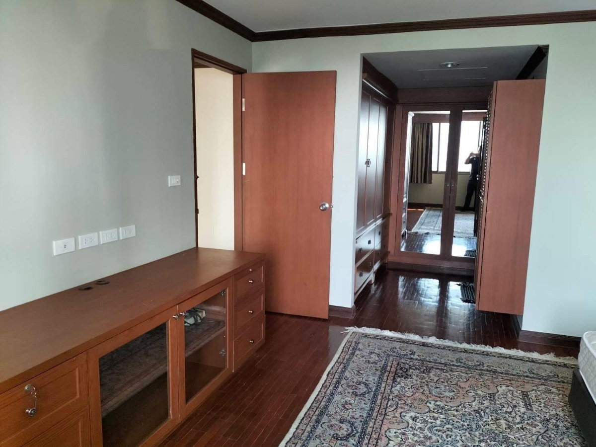 รูป #R2820 ให้เช่า Lake Avenue Condominium - รูปที่ 7/10