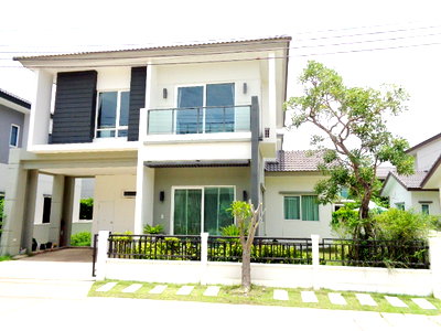 ขายบ้านเดี่ยว : 🚩ขายบ้านเดี่ยวมือ2 สภาพใหม่มากๆ เซนโทร Centro  ประชาอุทิศ 90 
