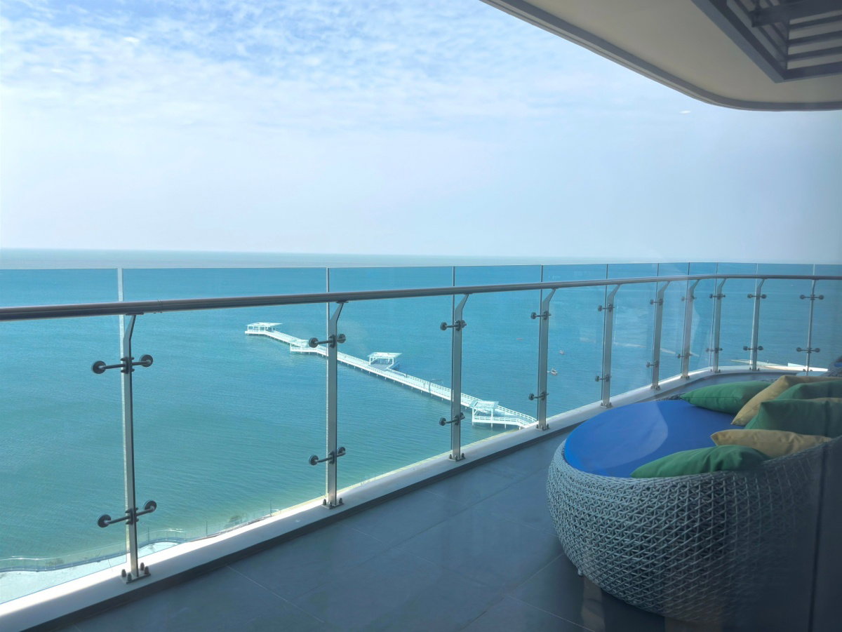 รูป  The Symphony condo บางแสน 3 ห้องนอน วิวทะเล ชั้น 30 + | ราคาเช่า 55,000 บาท/เดือน  - รูปที่ 4/49