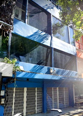 เช่าพื้นที่ขายของ เขตวัฒนา : LTHC11983 – Commercial building FOR RENT in Sukhumvit 47 Size 390 Sqm. 4 rooms 3 baths Near BTS Phrom Phong Station ONLY 250/Month