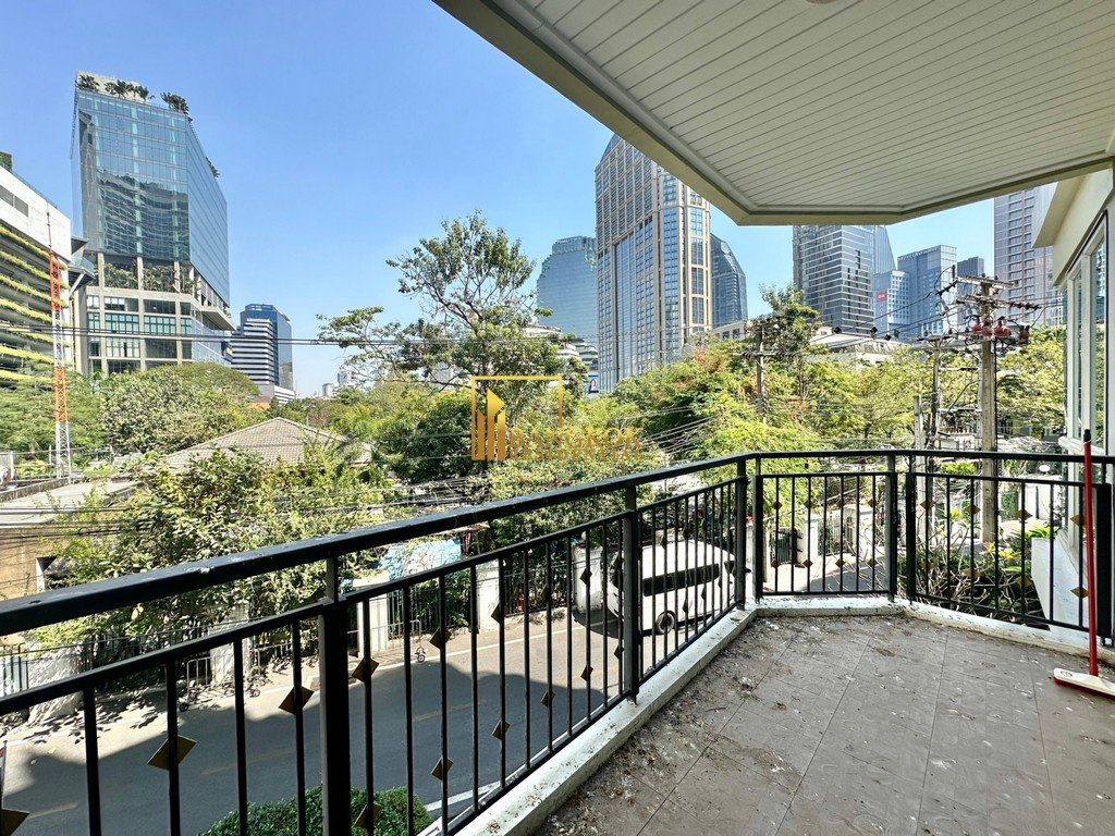 picture The Crest 24 - Charming 3 Bed Property For Rent in Phrom Phong - BR4611CD - 6/34