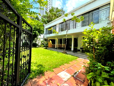 เช่าบ้านเดี่ยว โรงเรียนเซนต์แอนดรูส์อินเตอร์เนชันแนล กรุงเทพ : Stunning 4 Bedroom House For Rent in Ekkamai - BR8956TH