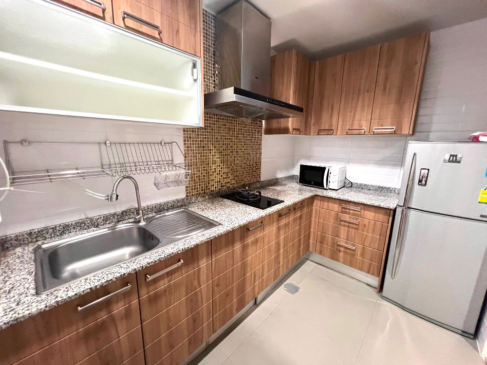 picture #S2903 For Rent Modern Town Ekkamai - 10/15