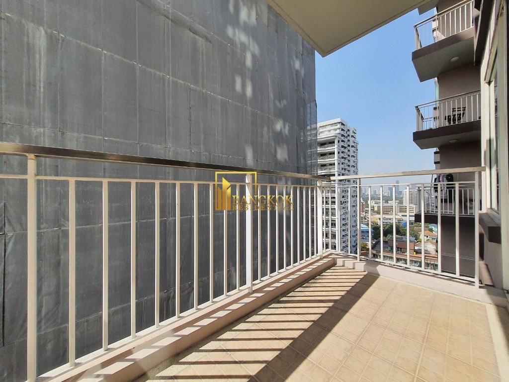 picture Baan Siri 24 - 2 Bedroom Condo in Sukhumvit 24 - BR3213CD - 8/33