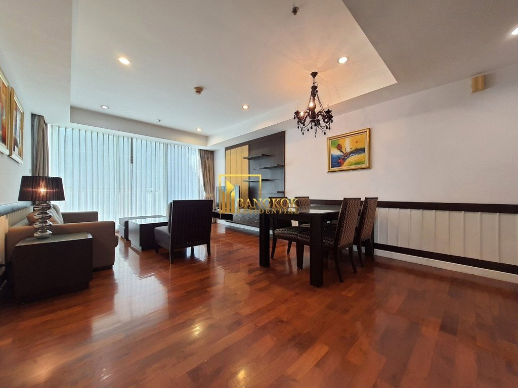 picture Baan Siri 24 - 2 Bedroom Condo in Sukhumvit 24 - BR3213CD - 3/33